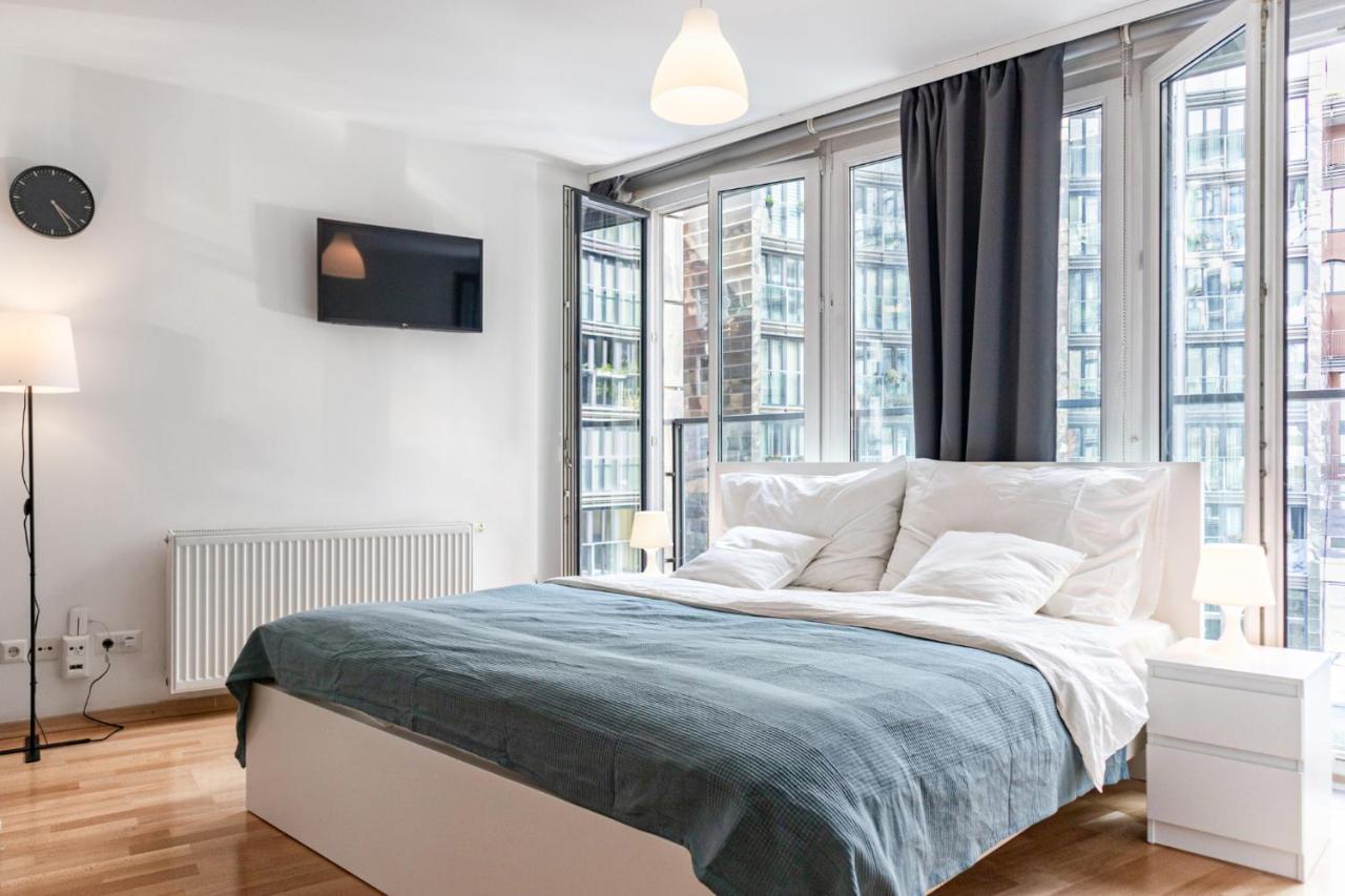 Gasometer Apartment - Designer Building With Amazing View Viena Exterior foto