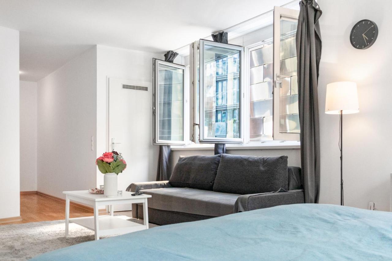 Gasometer Apartment - Designer Building With Amazing View Viena Exterior foto